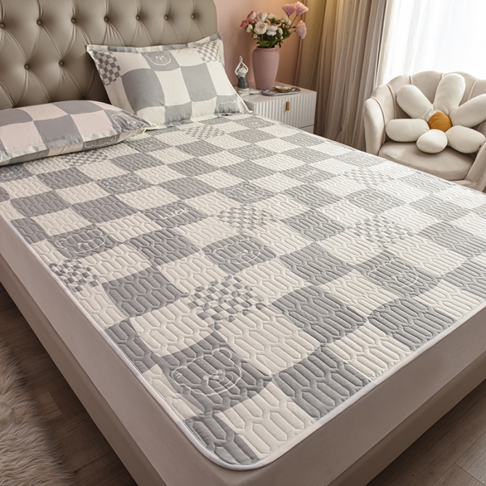 91家纺网 家纺一手货源 找家纺 床笠人家 2021新款全棉夹棉防水床护垫 班尼熊