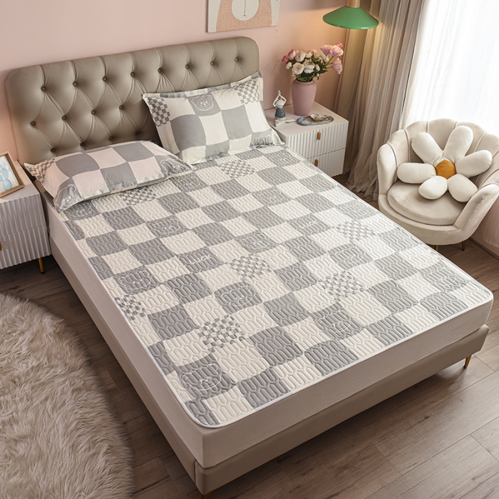 91家纺网 家纺一手货源 找家纺 床笠人家 2021新款全棉夹棉防水床护垫 班尼熊