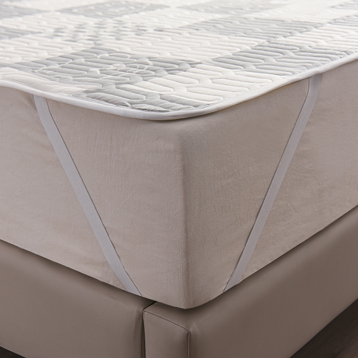 91家纺网 家纺一手货源 找家纺 床笠人家 2021新款全棉夹棉防水床护垫 班尼熊