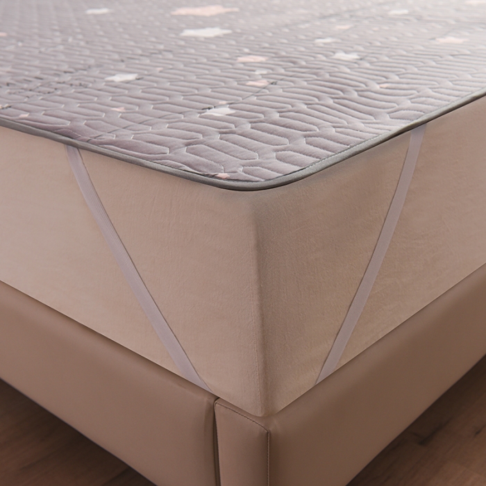 91家纺网 家纺一手货源 找家纺 床笠人家 2021新款全棉夹棉防水床护垫 浪漫星空