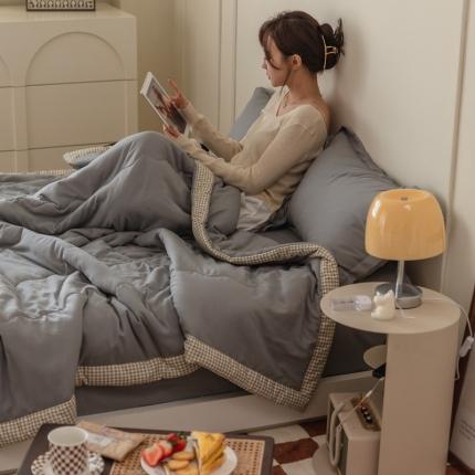 91家纺网 家纺一手货源 找家纺 （总）U被家纺 2025新款法国夫人夏被夏凉被模特图 