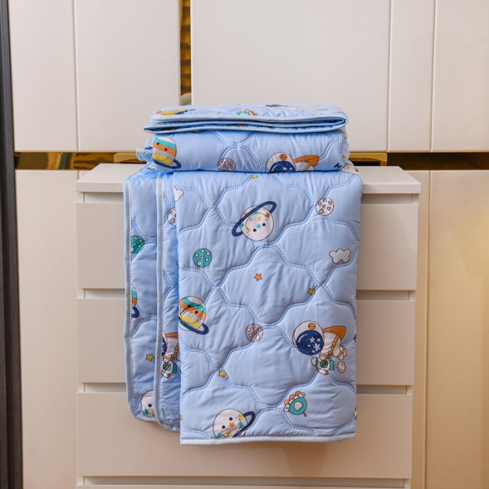 91家纺网 家纺一手货源 找家纺 好欣怡家纺 2024新款海藻棉夏被夏凉被 快乐星球