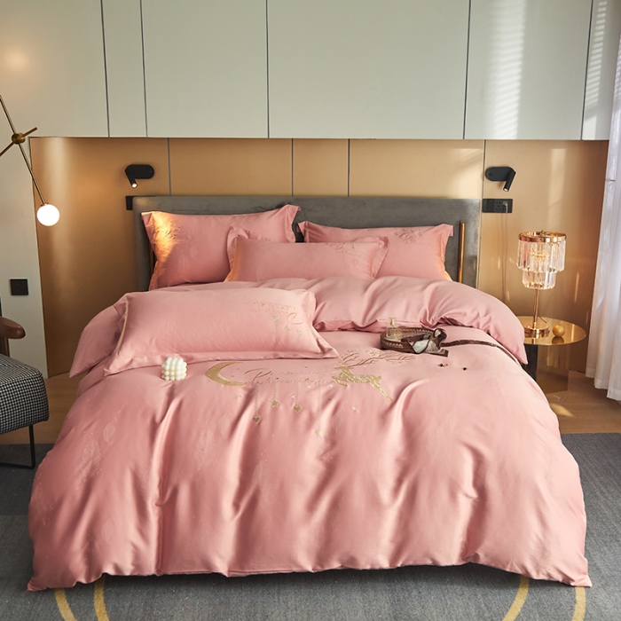 91家纺网 家纺一手货源 找家纺 凡客 2022新款磨毛提花重工刺绣小鹿四件套 小鹿森林-粉