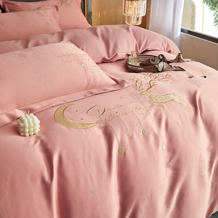 91家纺网 家纺一手货源 找家纺 凡客 2022新款磨毛提花重工刺绣小鹿四件套 小鹿森林-粉