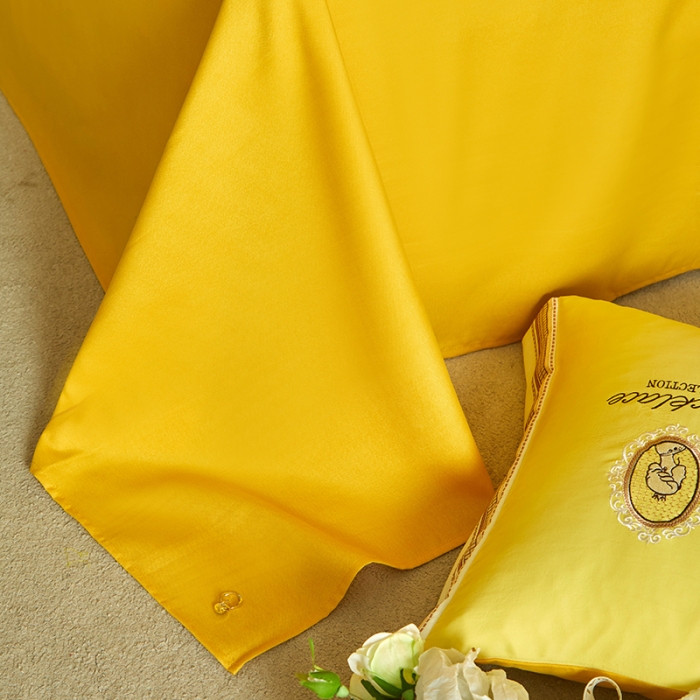 91家纺网 家纺一手货源 找家纺 凡客 2022新款有氧棉提加绣米诺斯四件套 米诺斯-黄