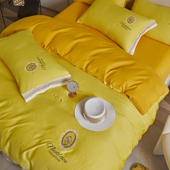 91家纺网 家纺一手货源 找家纺 凡客 2022新款有氧棉提加绣米诺斯四件套 米诺斯-黄