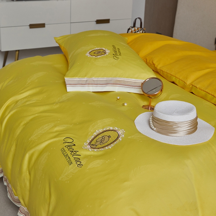 91家纺网 家纺一手货源 找家纺 凡客 2022新款有氧棉提加绣米诺斯四件套 米诺斯-黄