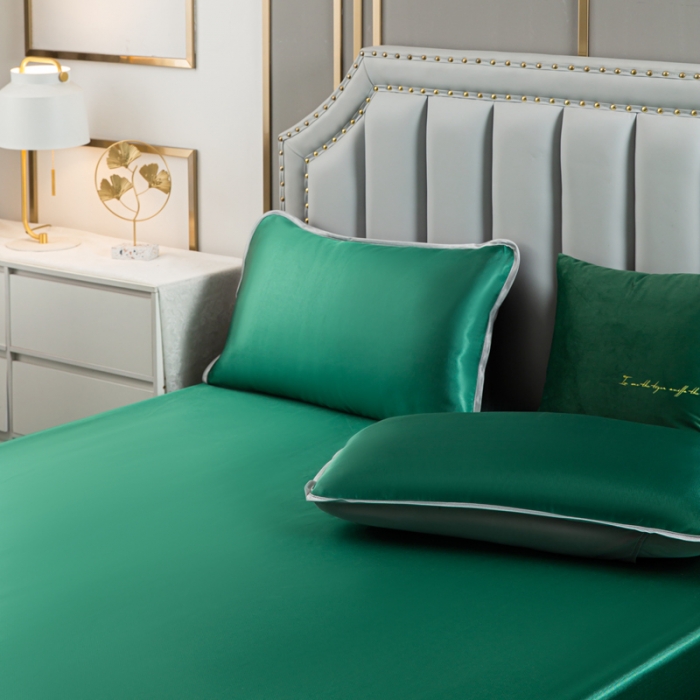 91家纺网 家纺一手货源 找家纺 潮邦 2025新款可水洗四公分松紧整圈柔软清凉冰丝凉席床笠款 翡翠绿