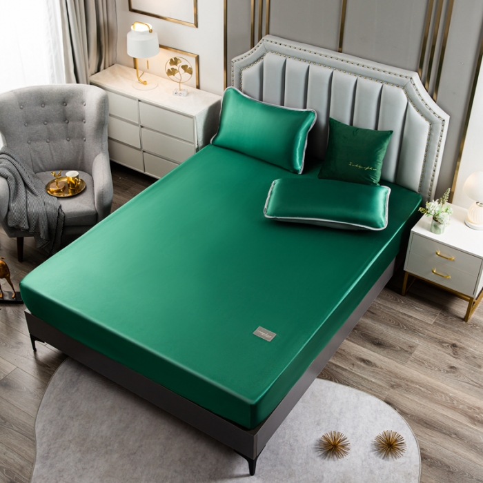 91家纺网 家纺一手货源 找家纺 潮邦 2025新款可水洗四公分松紧整圈柔软清凉冰丝凉席床笠款 翡翠绿