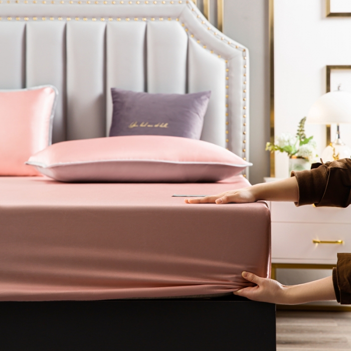 91家纺网 家纺一手货源 找家纺 潮邦 2025新款可水洗四公分松紧整圈柔软清凉冰丝凉席床笠款 雪豆沙