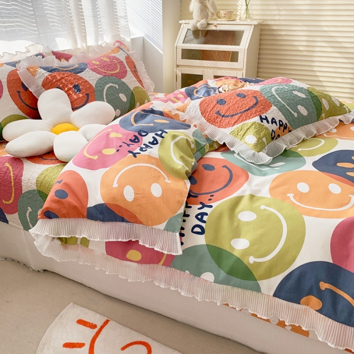 91家纺网 家纺一手货源 找家纺 仟网汇2022新款全棉喷气13070床盖三件套四件套专属笑脸