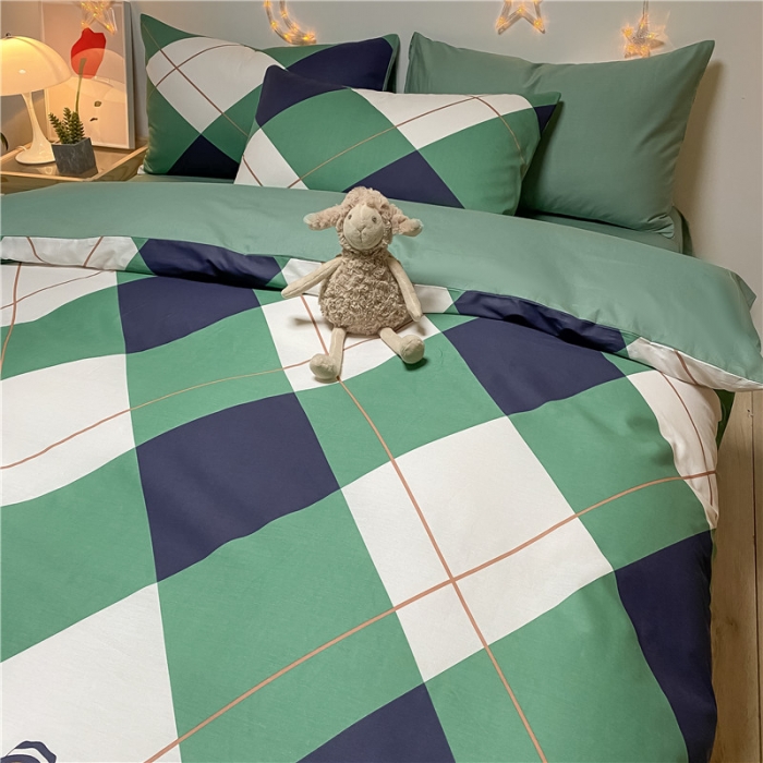 91家纺网 家纺一手货源 找家纺 琪格格纺织 2022新款纯棉小清新套件及单品 绅士熊