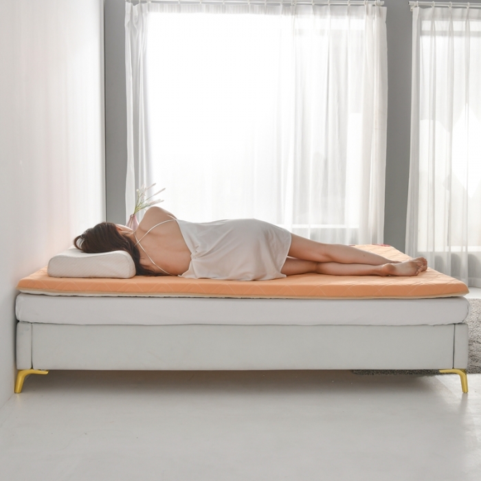 91家纺网 家纺一手货源 找家纺 鑫钰 2023新款全棉加厚抗菌大豆纤维床垫 艾诺-橙