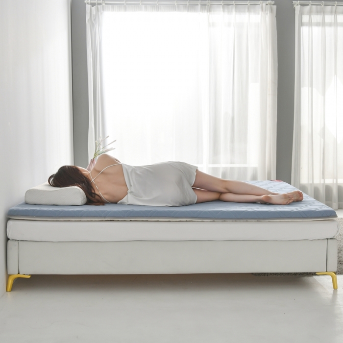 91家纺网 家纺一手货源 找家纺 鑫钰 2023新款全棉加厚抗菌大豆纤维床垫 艾诺-蓝