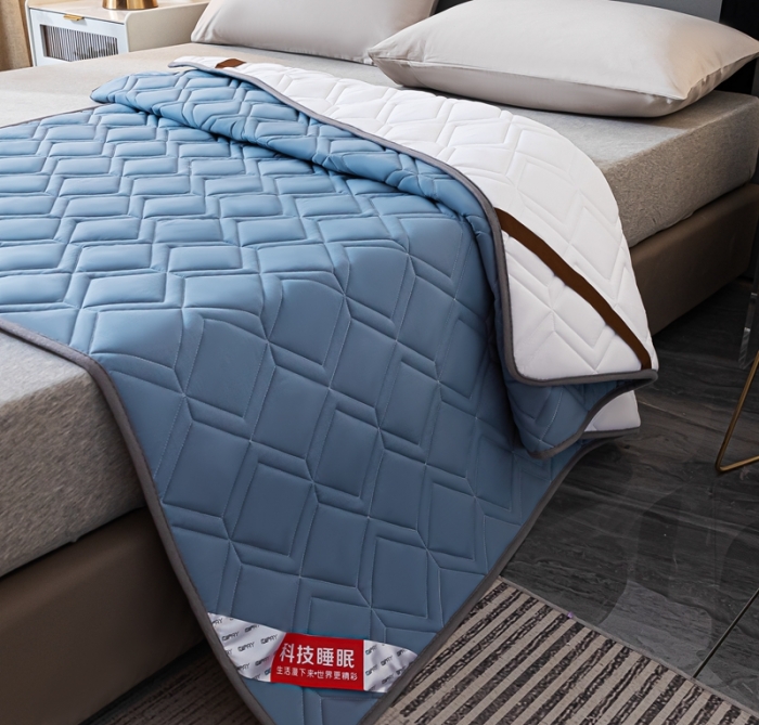 91家纺网 家纺一手货源 找家纺 鑫钰 22年新款全棉大豆色织床护垫纯色保护垫 蓝