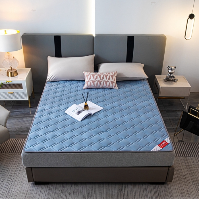 91家纺网 家纺一手货源 找家纺 鑫钰 22年新款全棉大豆色织床护垫纯色保护垫 蓝