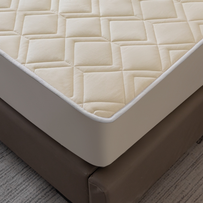 91家纺网 家纺一手货源 找家纺 鑫钰 2023新款全棉大豆床笠纯棉抗菌夹棉床笠床垫保护罩米白