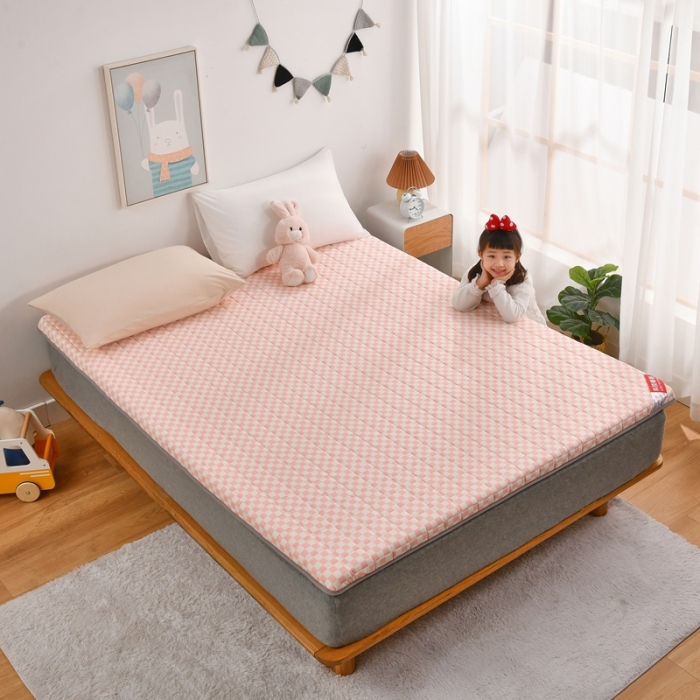 91家纺网 家纺一手货源 找家纺 鑫钰  2023全棉新款全棉棋盘格榻榻米加厚床垫 棋盘格 粉