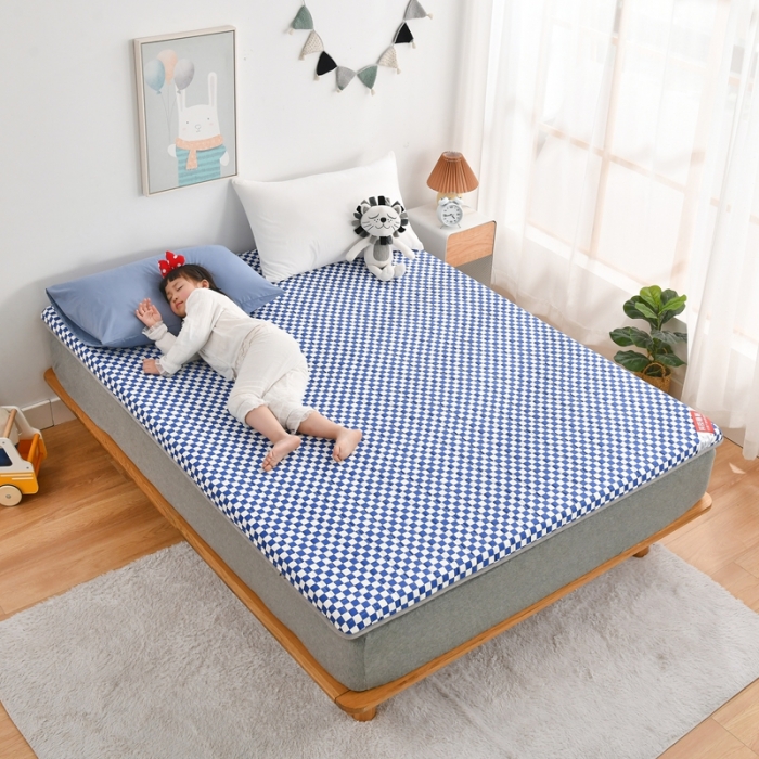 91家纺网 家纺一手货源 找家纺 鑫钰  2023全棉新款全棉棋盘格榻榻米加厚床垫 棋盘格 蓝