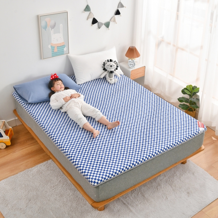 91家纺网 家纺一手货源 找家纺 鑫钰  2023全棉新款全棉棋盘格榻榻米加厚床垫 棋盘格 蓝