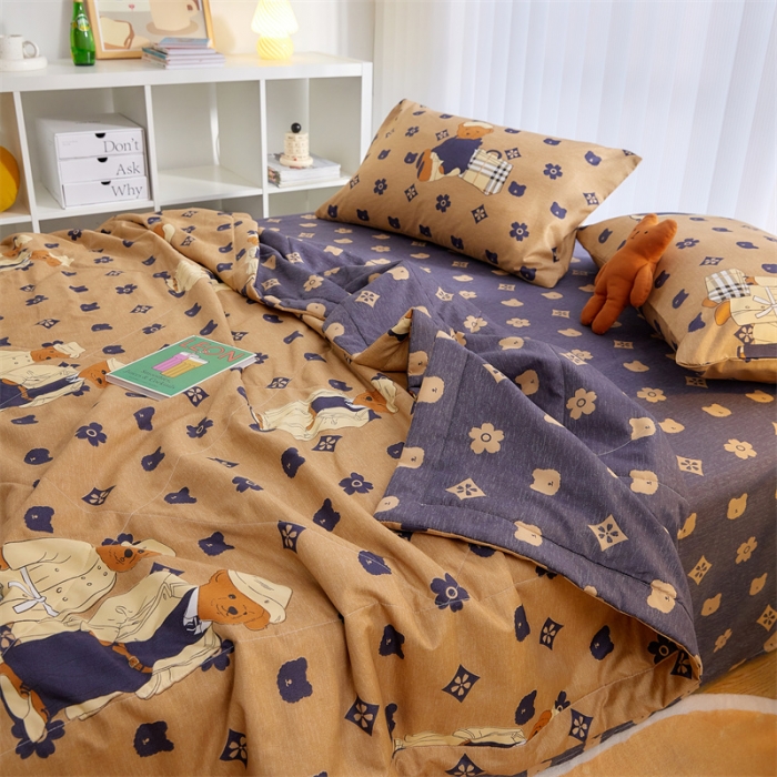 91家纺网 家纺一手货源 找家纺 VIP被业2022新款童趣大豆夏被旅行熊