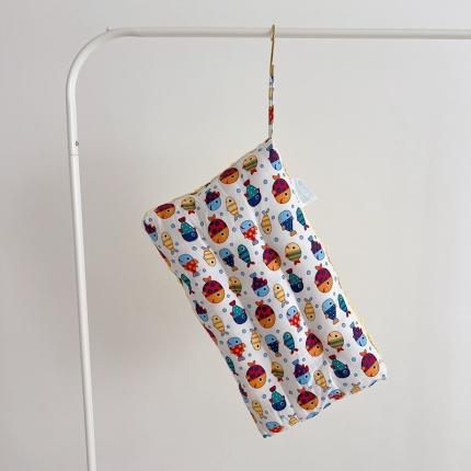 91家纺网 家纺一手货源 找家纺 （总）星期八 2022新款全棉豆豆枕30*50cm