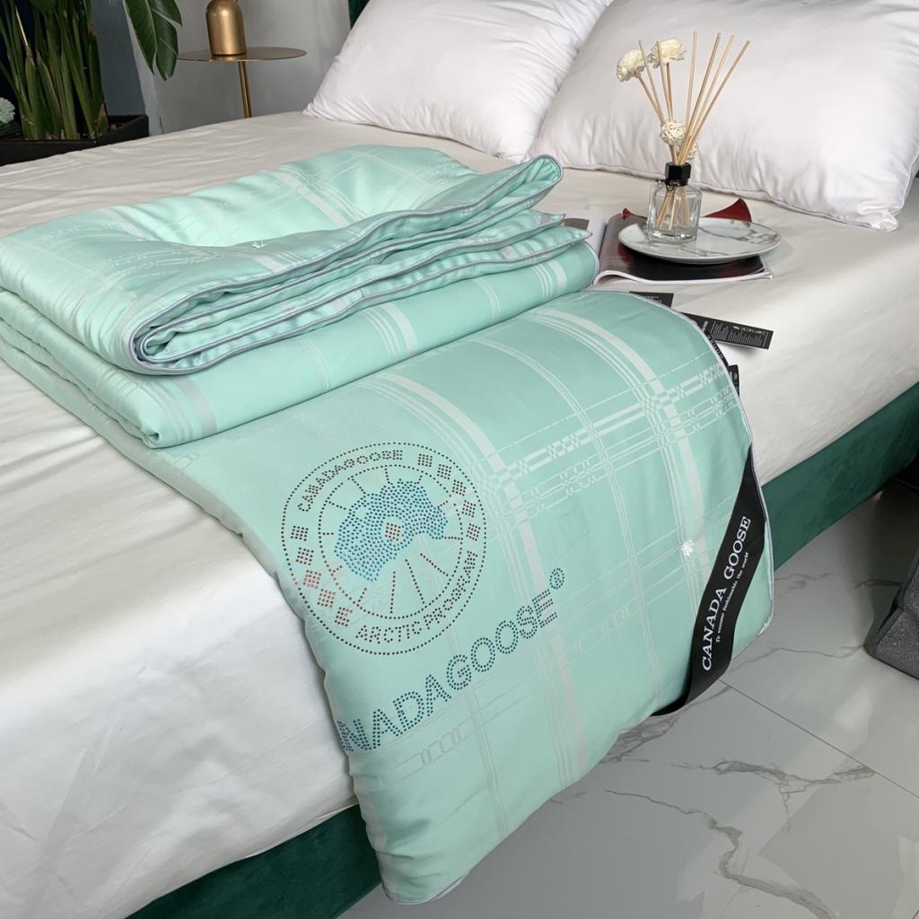 91家纺网 家纺一手货源 找家纺 （总）大鹅被子夏凉被春秋冬被子微商爆款全棉莫代尔提花被芯