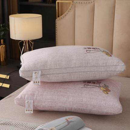 91家纺网 家纺一手货源 找家纺 （总）锦绣万家 2022新款暖绒生姜刺绣立体枕头保健护颈枕芯