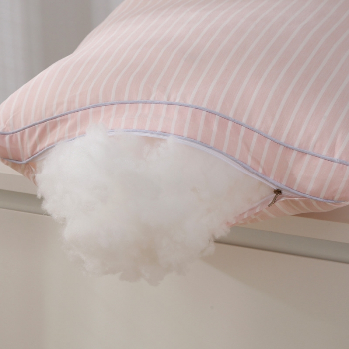 91家纺网 家纺一手货源 找家纺 锦绣万家 2022新款轻奢刺绣立体枕头保健护颈枕芯 粉色