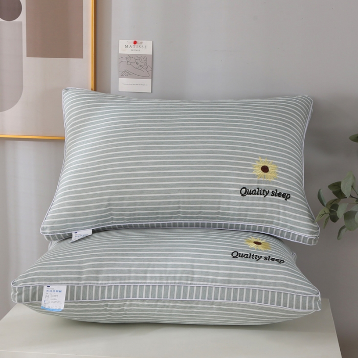 91家纺网 家纺一手货源 找家纺 锦绣万家 2022新款轻奢刺绣立体枕头保健护颈枕芯 水绿