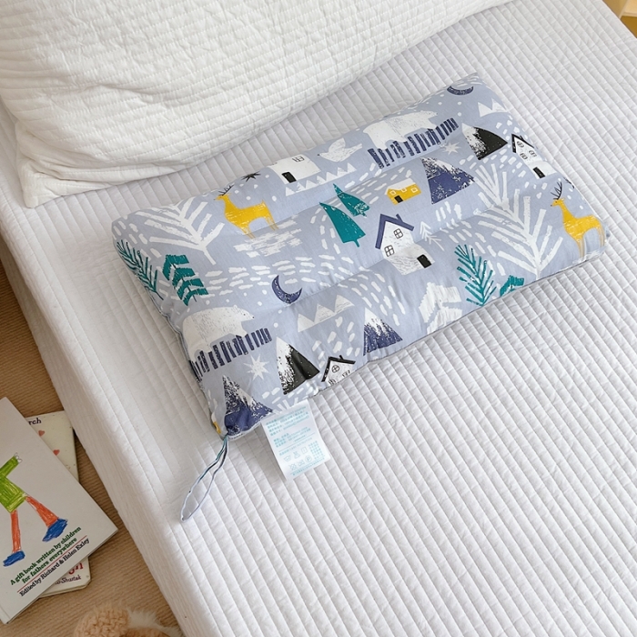 91家纺网 家纺一手货源 找家纺 星期八 2022新款全棉豆豆枕30*50cm 雪屋