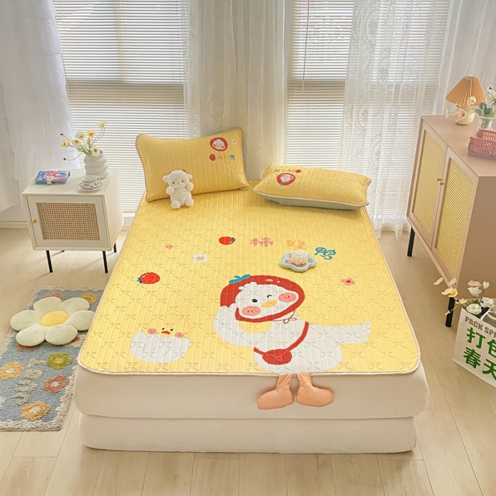 91家纺网 家纺一手货源 找家纺 沐慕 2022新款工艺款大版乳胶凉席 柿柿好鸭-黄