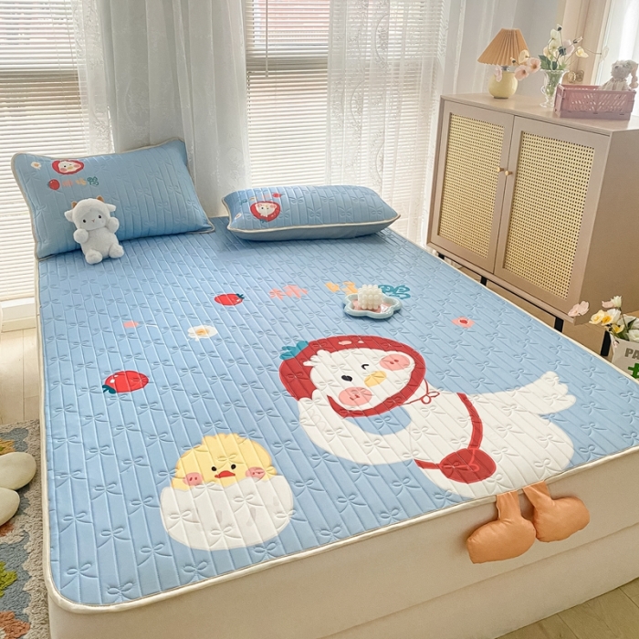 91家纺网 家纺一手货源 找家纺 沐慕 2022新款工艺款大版乳胶凉席 柿柿好鸭-蓝