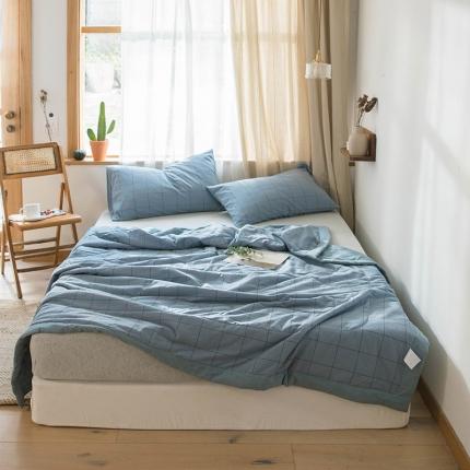 91家纺网 家纺一手货源 找家纺 尚品本色 2023新款水洗棉夏凉被空调被无印风格子雾兰大格