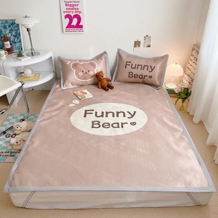 91家纺网 家纺一手货源 找家纺 川悦生活 2022新款宽边冰丝席实拍 开心熊