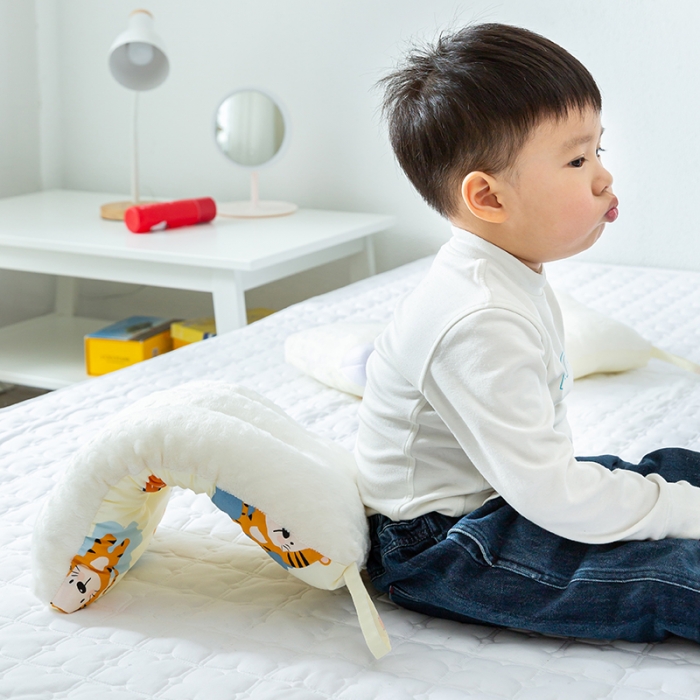 91家纺网 家纺一手货源 找家纺 多点家居 2022新款全棉儿童豆豆枕 猛虎漫步