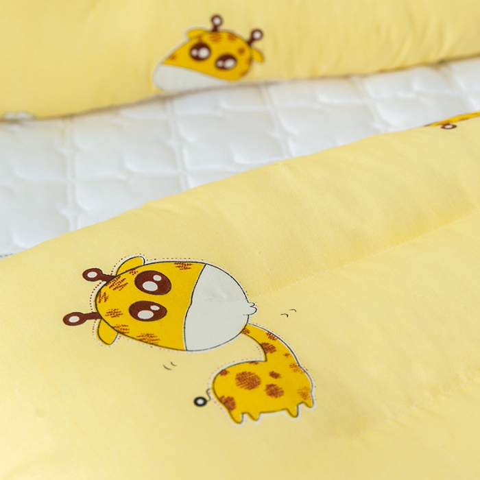 91家纺网 家纺一手货源 找家纺 多点家居 2022新款全棉儿童豆豆枕 鹿哟哟