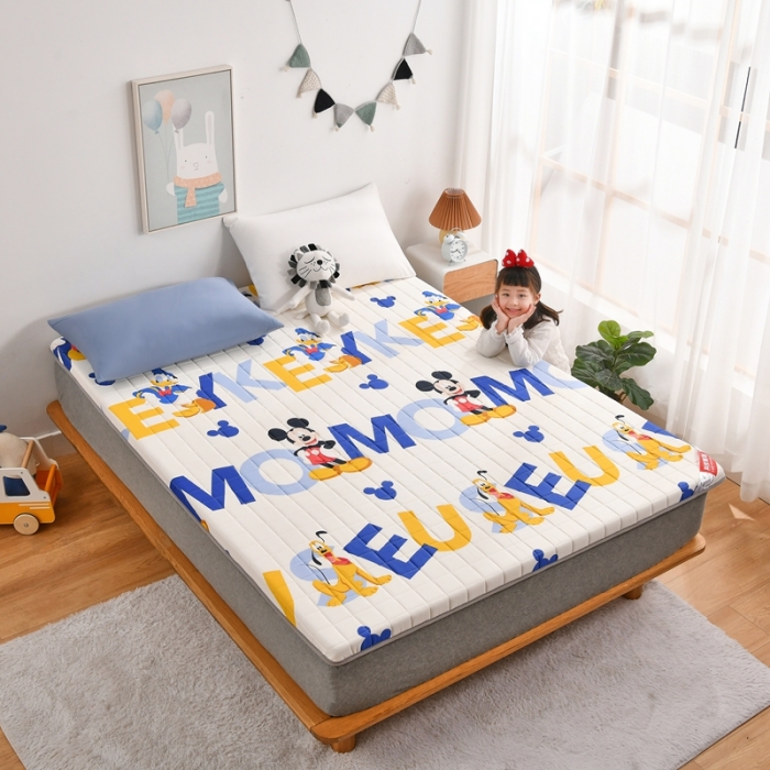91家纺网 家纺一手货源 找家纺 鑫钰 2023新款迪士尼纯棉抗菌加厚床垫 布鲁托