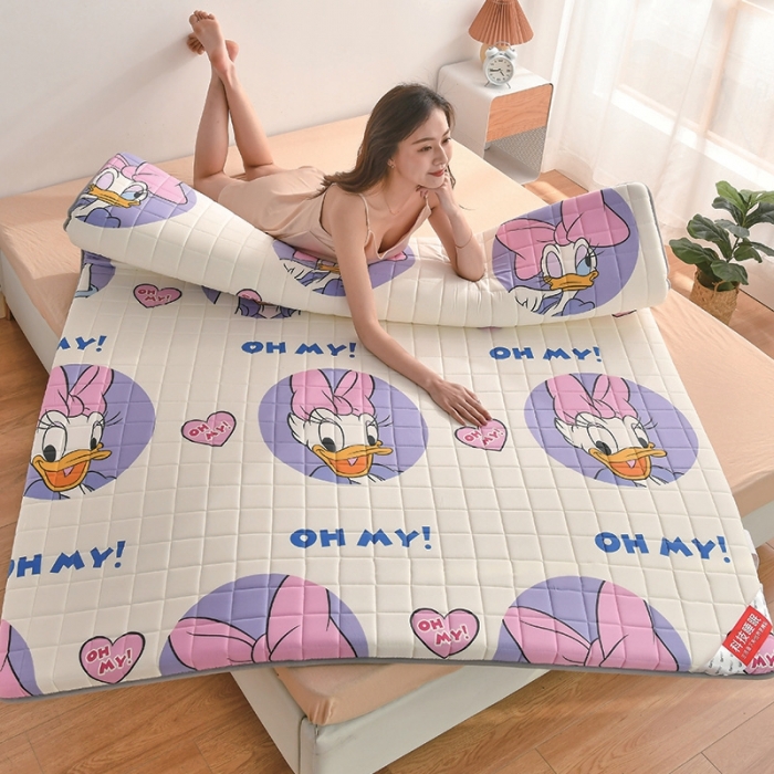 91家纺网 家纺一手货源 找家纺 鑫钰 2023新款迪士尼纯棉抗菌加厚床垫 黛西