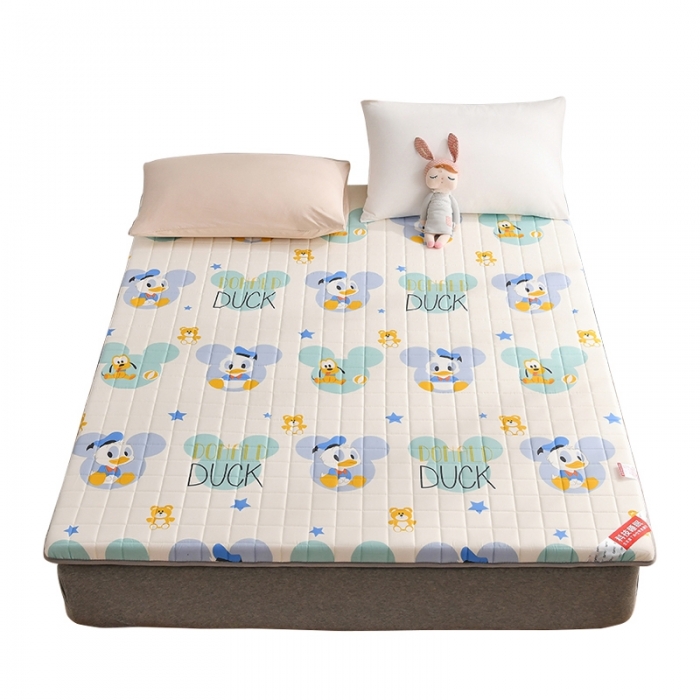 91家纺网 家纺一手货源 找家纺 鑫钰 2023新款迪士尼纯棉抗菌加厚床垫 纳德宝宝