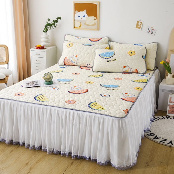 91家纺网 家纺一手货源 找家纺 纽缦家纺 2022新款卡通菱形格床单床裙系列 大西瓜