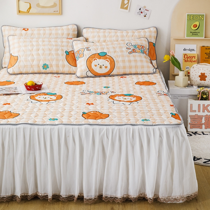 91家纺网 家纺一手货源 找家纺 纽缦家纺 2022新款卡通菱形格床单床裙系列 橙子熊