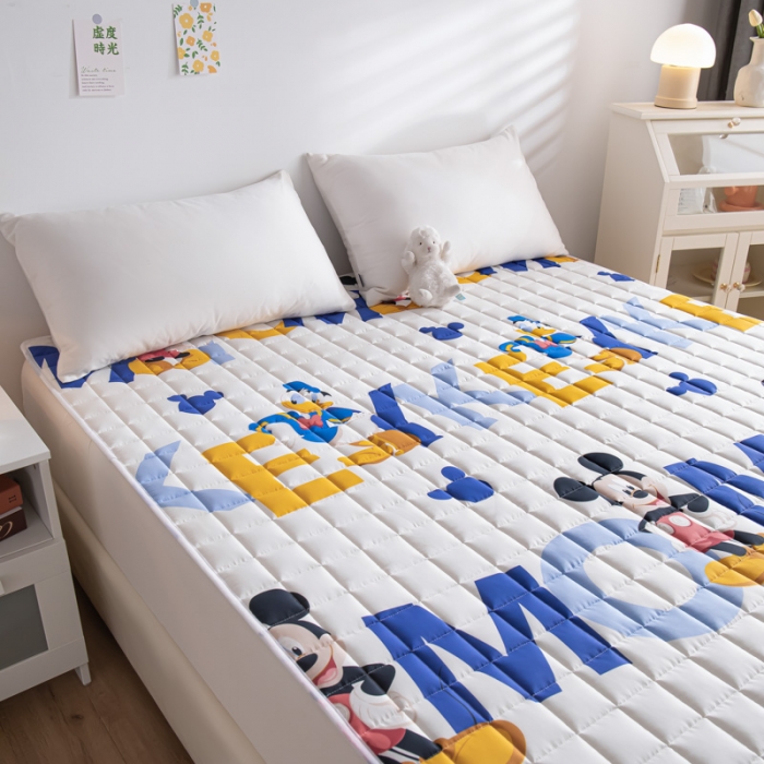 91家纺网 家纺一手货源 找家纺 鑫钰 2023新款迪士尼全棉床护垫榻榻米软垫 布鲁托
