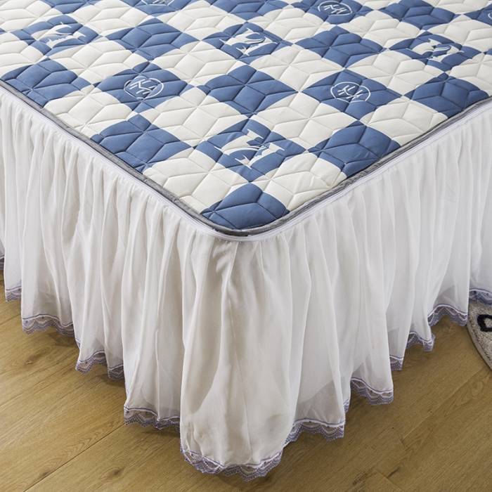 91家纺网 家纺一手货源 找家纺 纽缦家纺 2022新款卡通菱形格床单床裙系列 棋盘格蓝