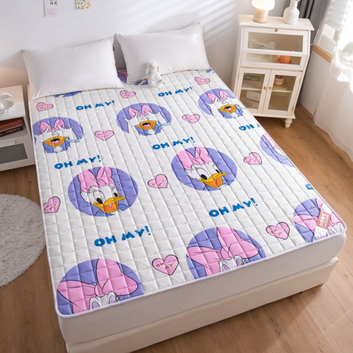 91家纺网 家纺一手货源 找家纺 鑫钰 2023新款迪士尼全棉床护垫榻榻米软垫 黛西