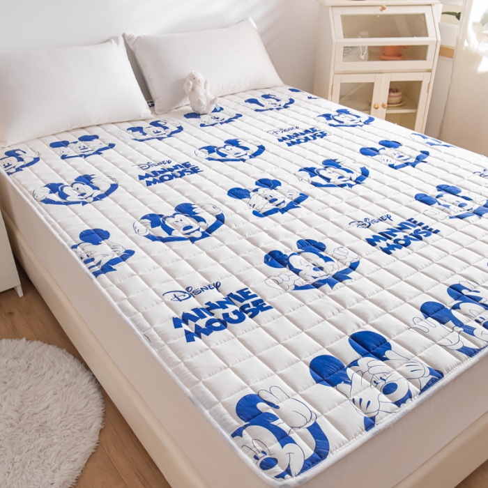 91家纺网 家纺一手货源 找家纺 鑫钰 2023新款迪士尼全棉床护垫榻榻米软垫 米奇-兰