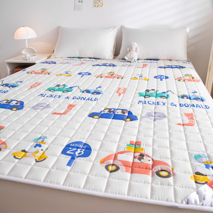 91家纺网 家纺一手货源 找家纺 鑫钰 2023新款迪士尼全棉床护垫榻榻米软垫 西西里