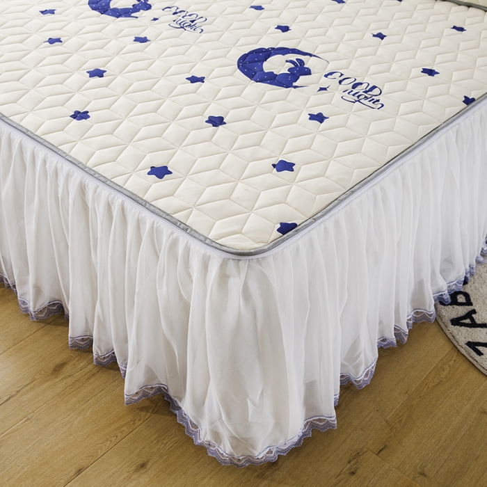 91家纺网 家纺一手货源 找家纺 纽缦家纺 2022新款卡通菱形格床单床裙系列 兔小月