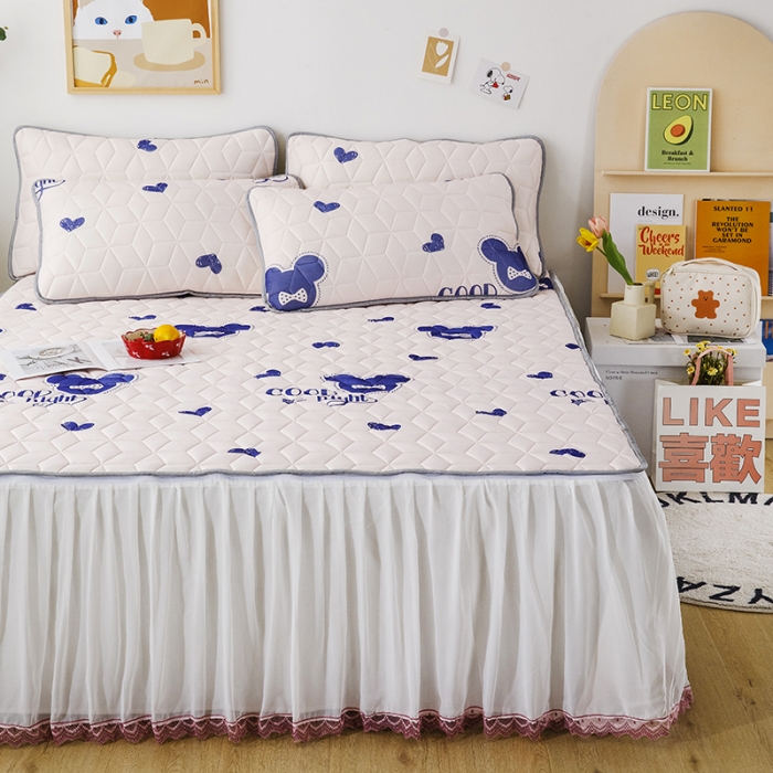 91家纺网 家纺一手货源 找家纺 纽缦家纺 2022新款卡通菱形格床单床裙系列 晚安米奇