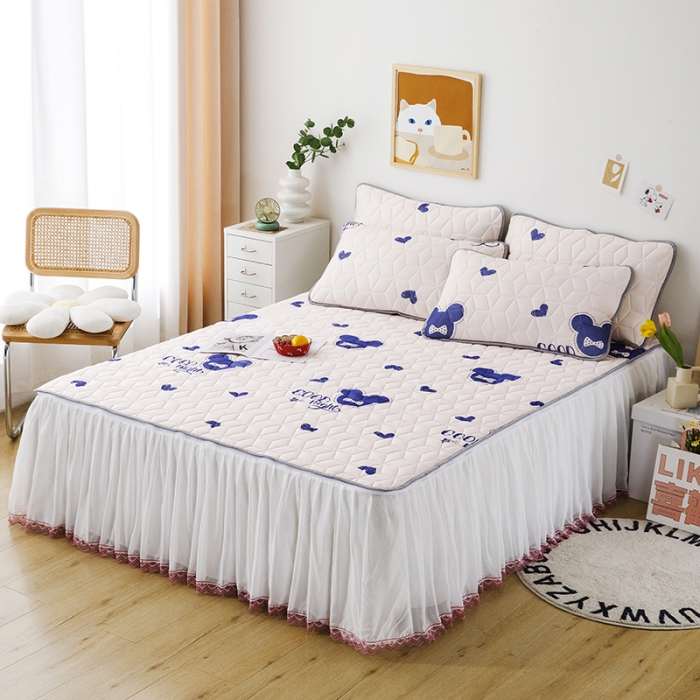 91家纺网 家纺一手货源 找家纺 纽缦家纺 2022新款卡通菱形格床单床裙系列 晚安米奇